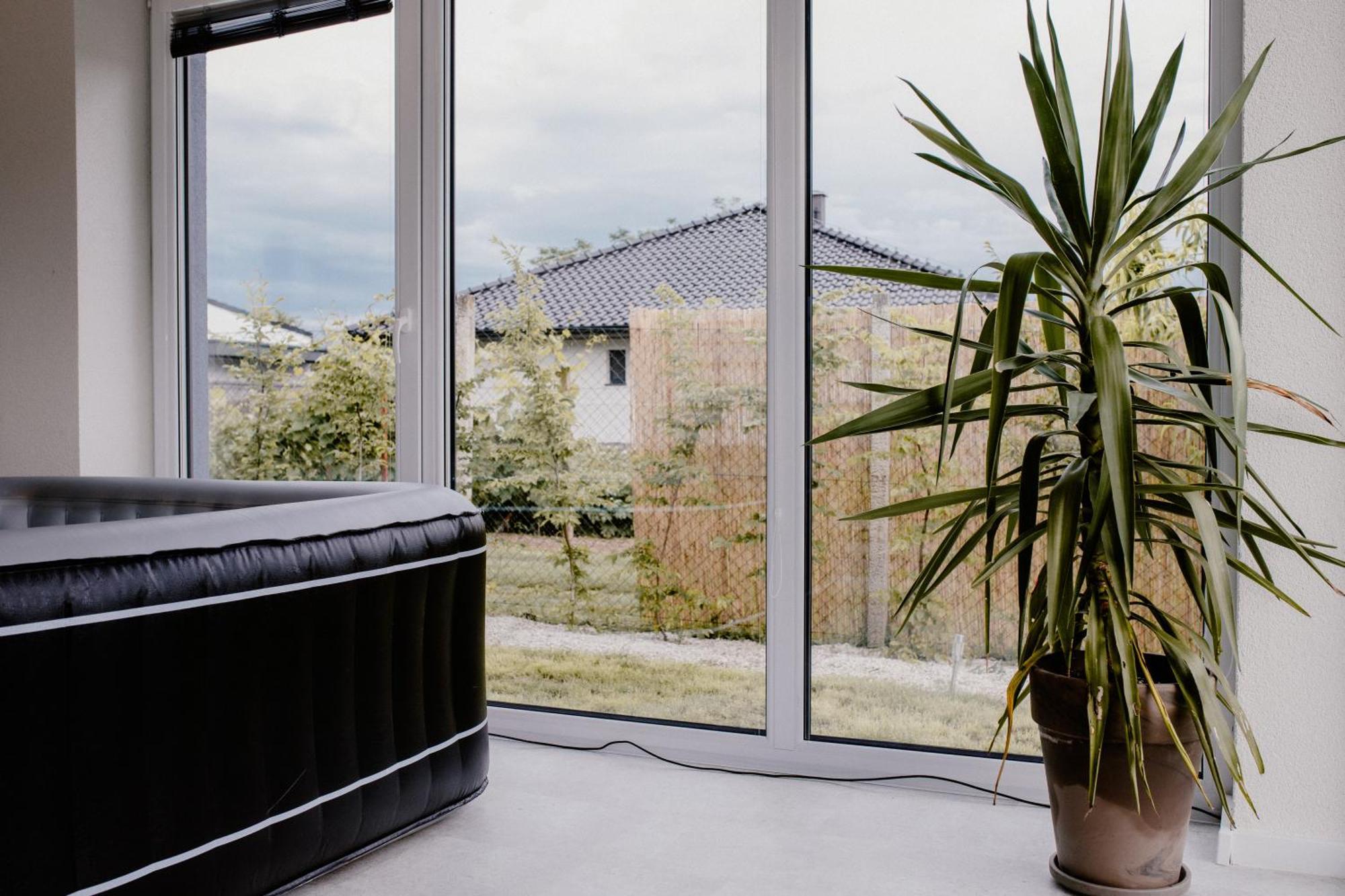 Apartment Fratello Šoporňa Eksteriør billede