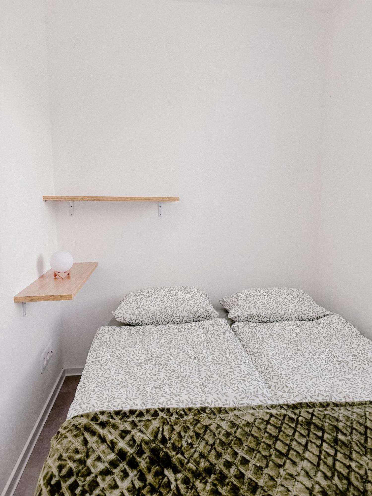Apartment Fratello Šoporňa Eksteriør billede
