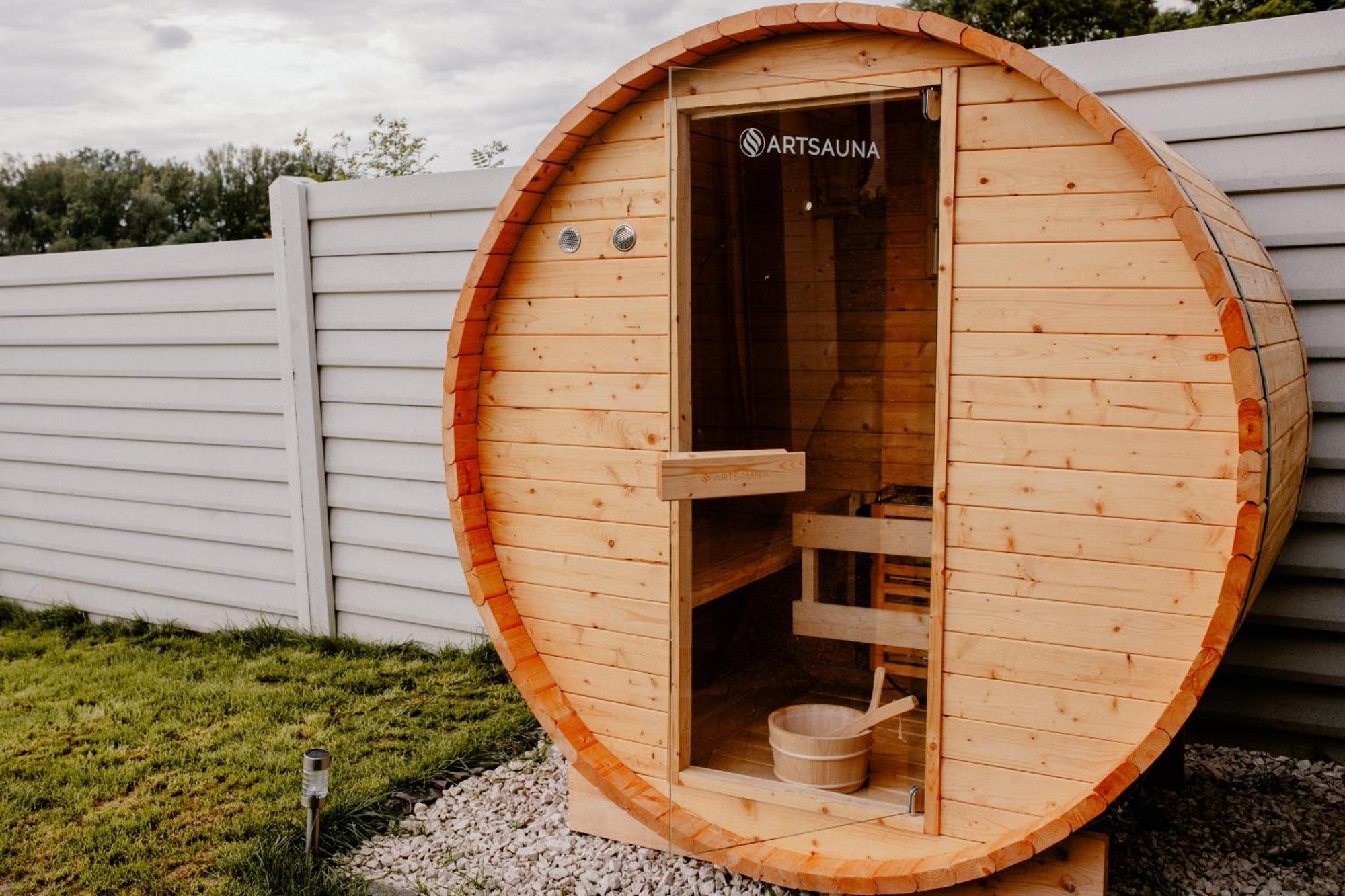 Apartment Fratello Šoporňa Eksteriør billede